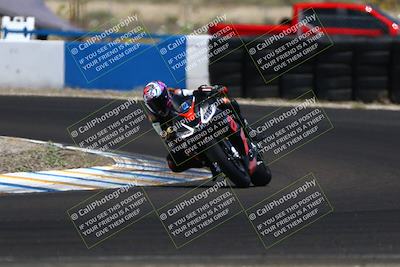 media/Jun-07-2025-TrackDaz (Sat) [[4413525952]]/B Group/1220pm (Turn 1)/